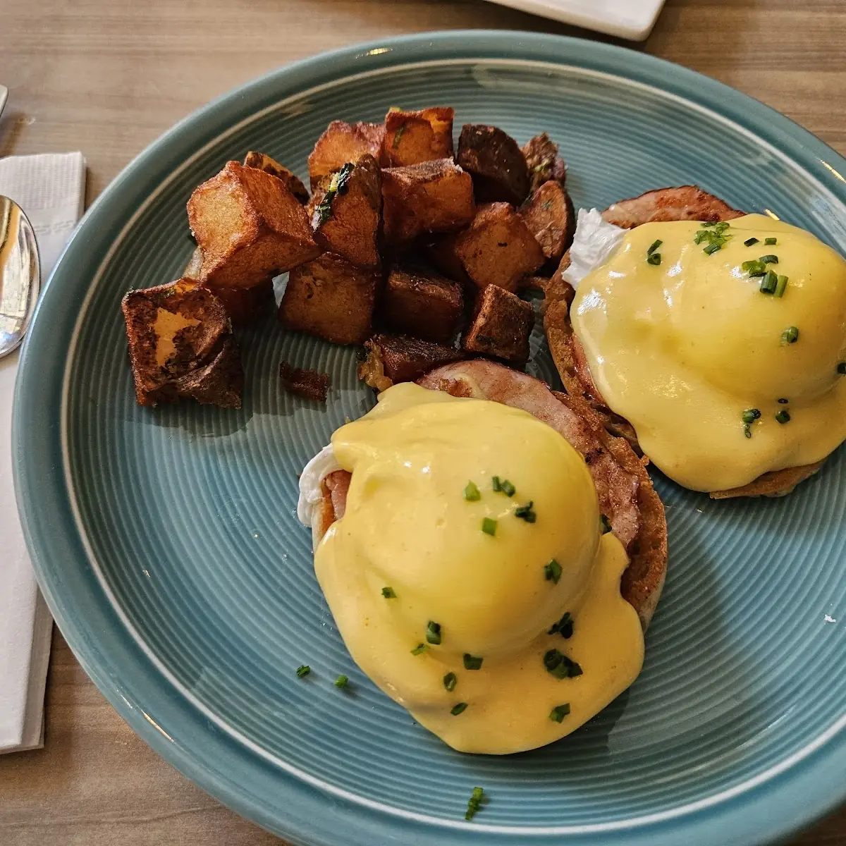 Eggs Benedict