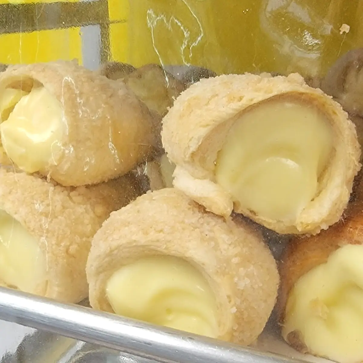 Cream Filled Horns