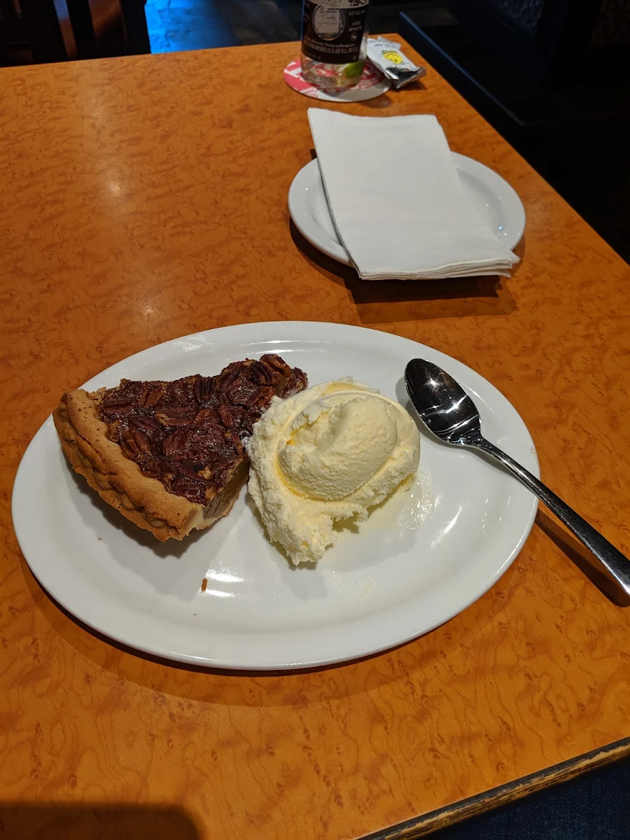Pecan Pie, Q BBQ Public House