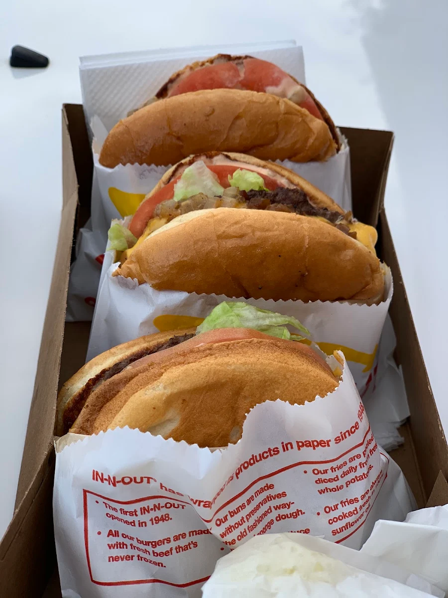 In-N-Out Cheese Burger