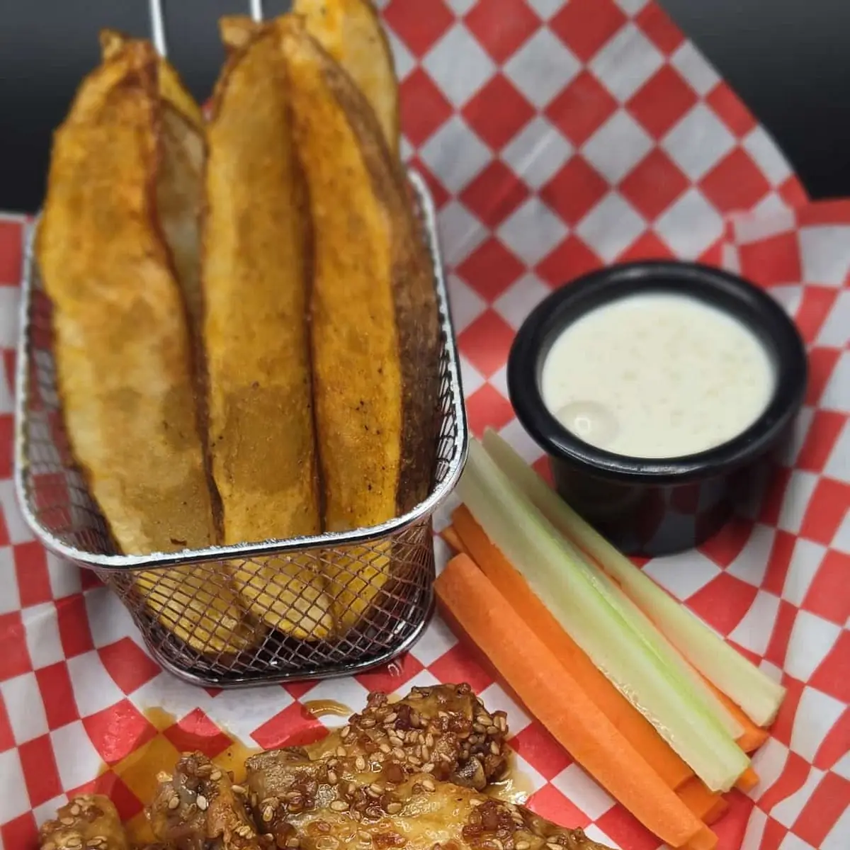 Buffalo Wings with Fries and Drinks