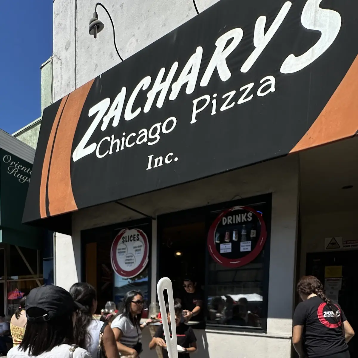 Deep Dish Spinash and Mushroom Pizza