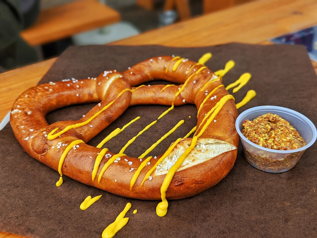 Astroknot Pretzel, Mariner Brewing