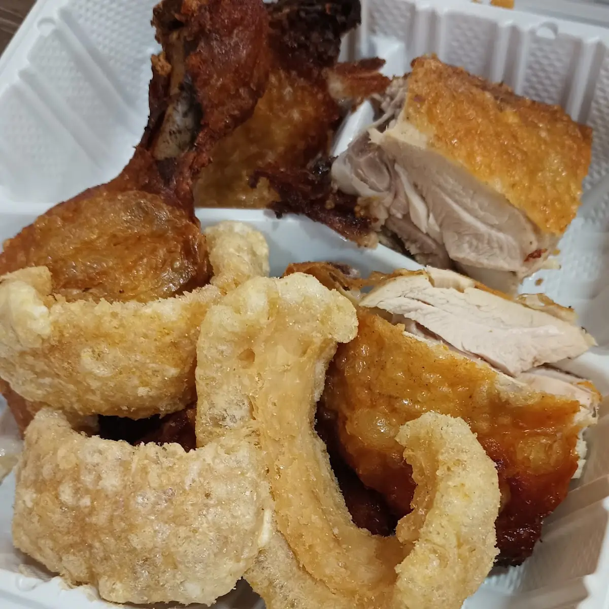 Garlic Chicken and Pork Rinds