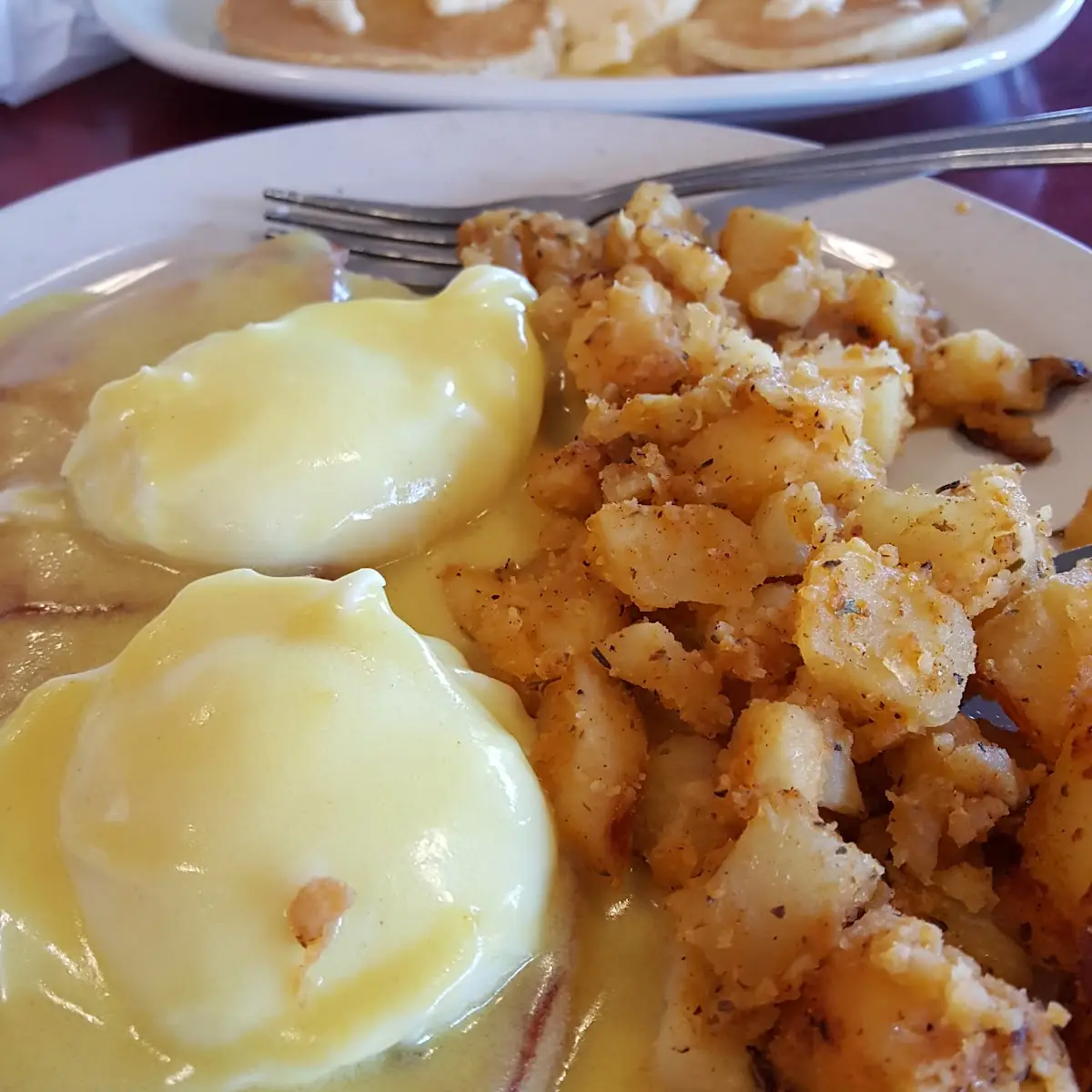 Eggs Benedict