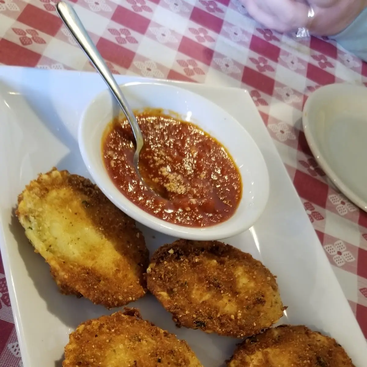 Fried Ravioli Marinara