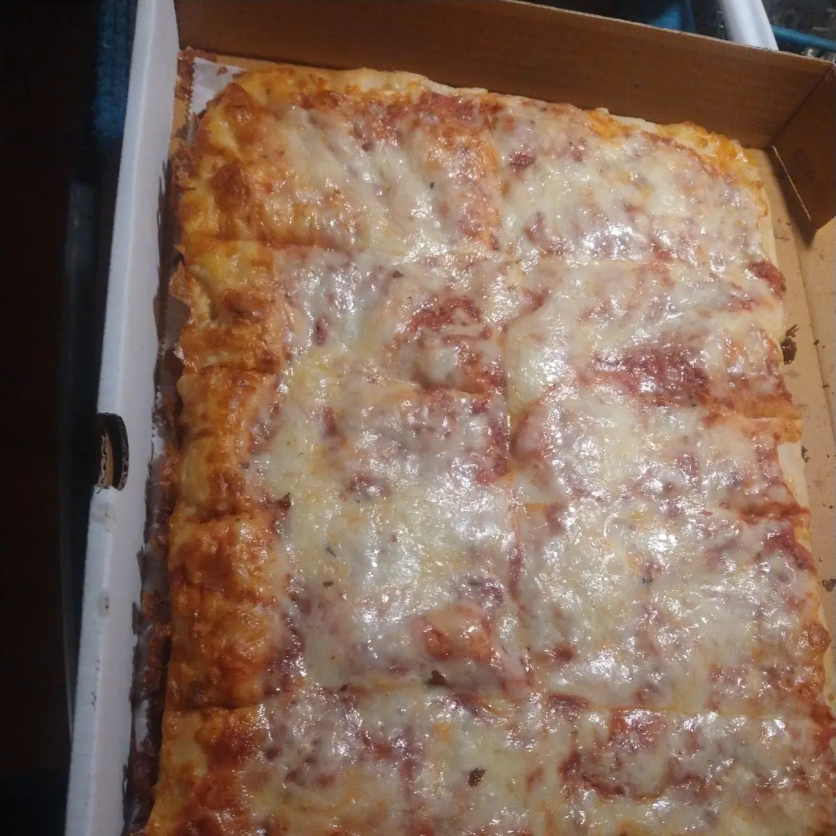Red Pizza