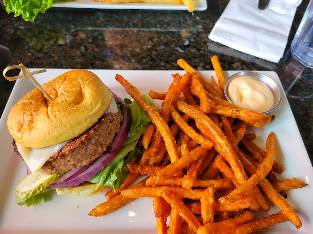 Symposium Burger, SymposiumCafeRestaurant Georgetown