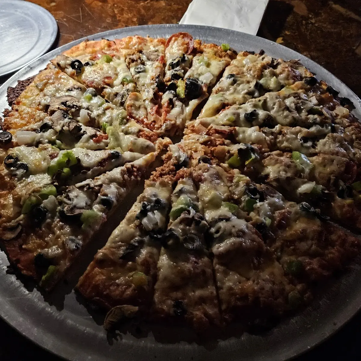 Thin Crust Vegetable Pizza