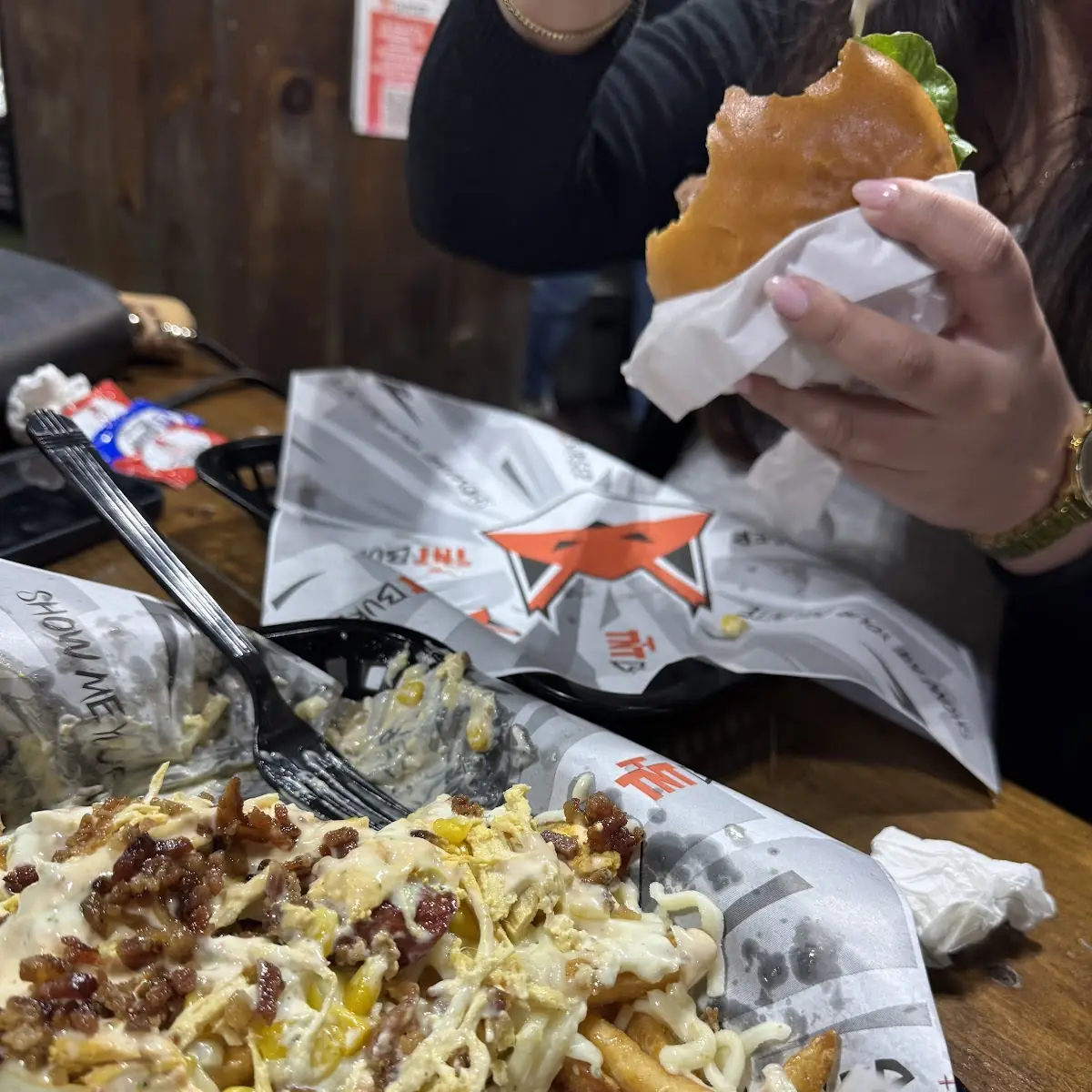TNT Fríes and Burger Patty