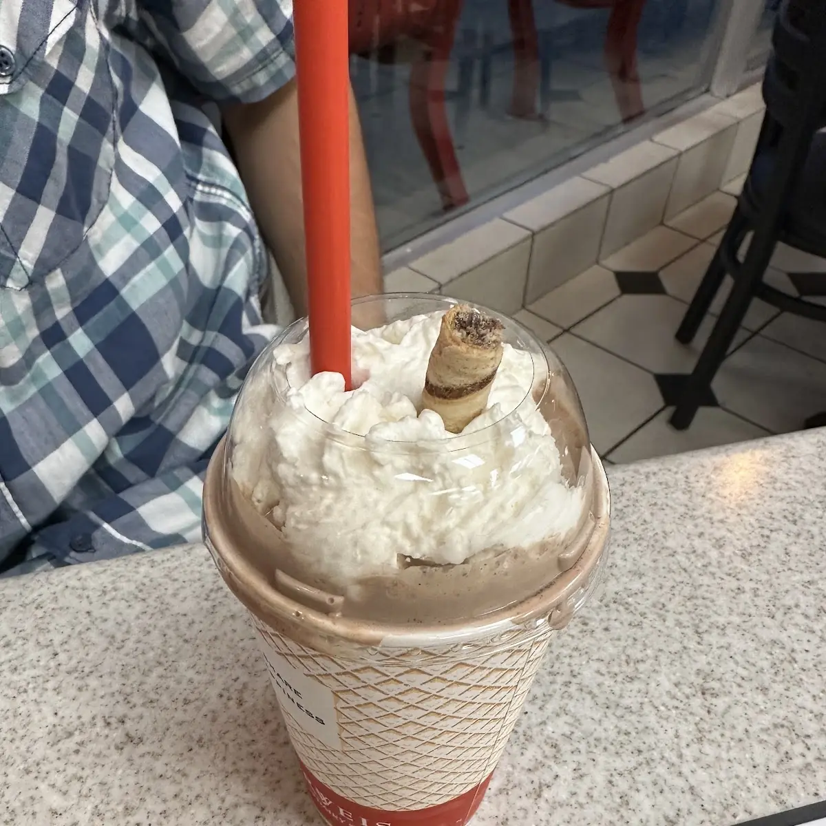 Chocolate Cake Shake Large