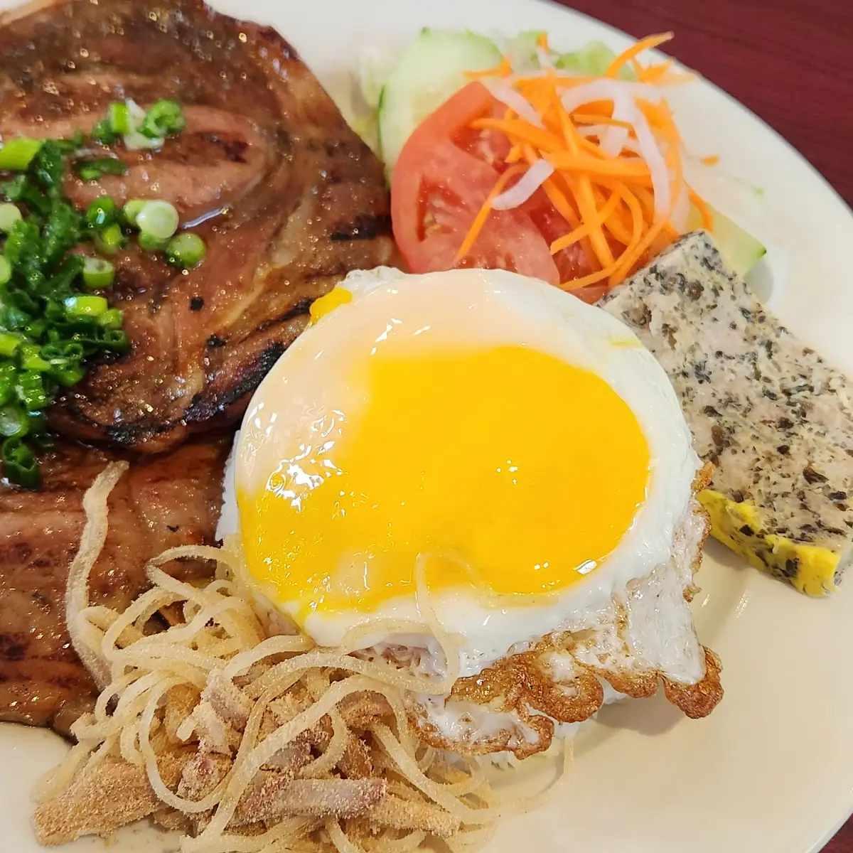 F4. Yang Chow Fried Rice