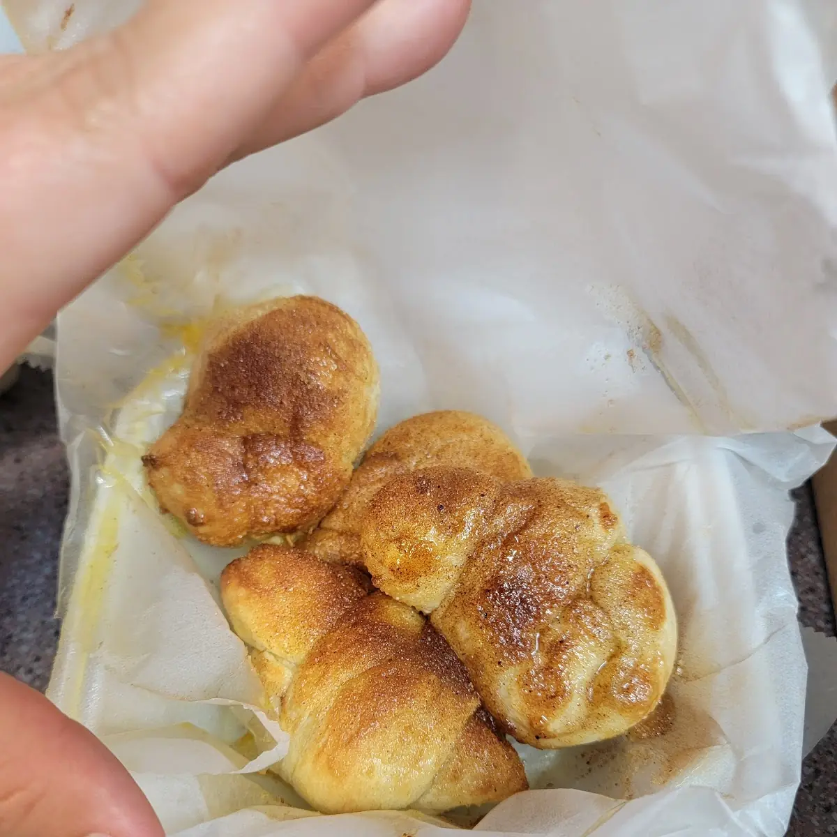 Cinna Knots