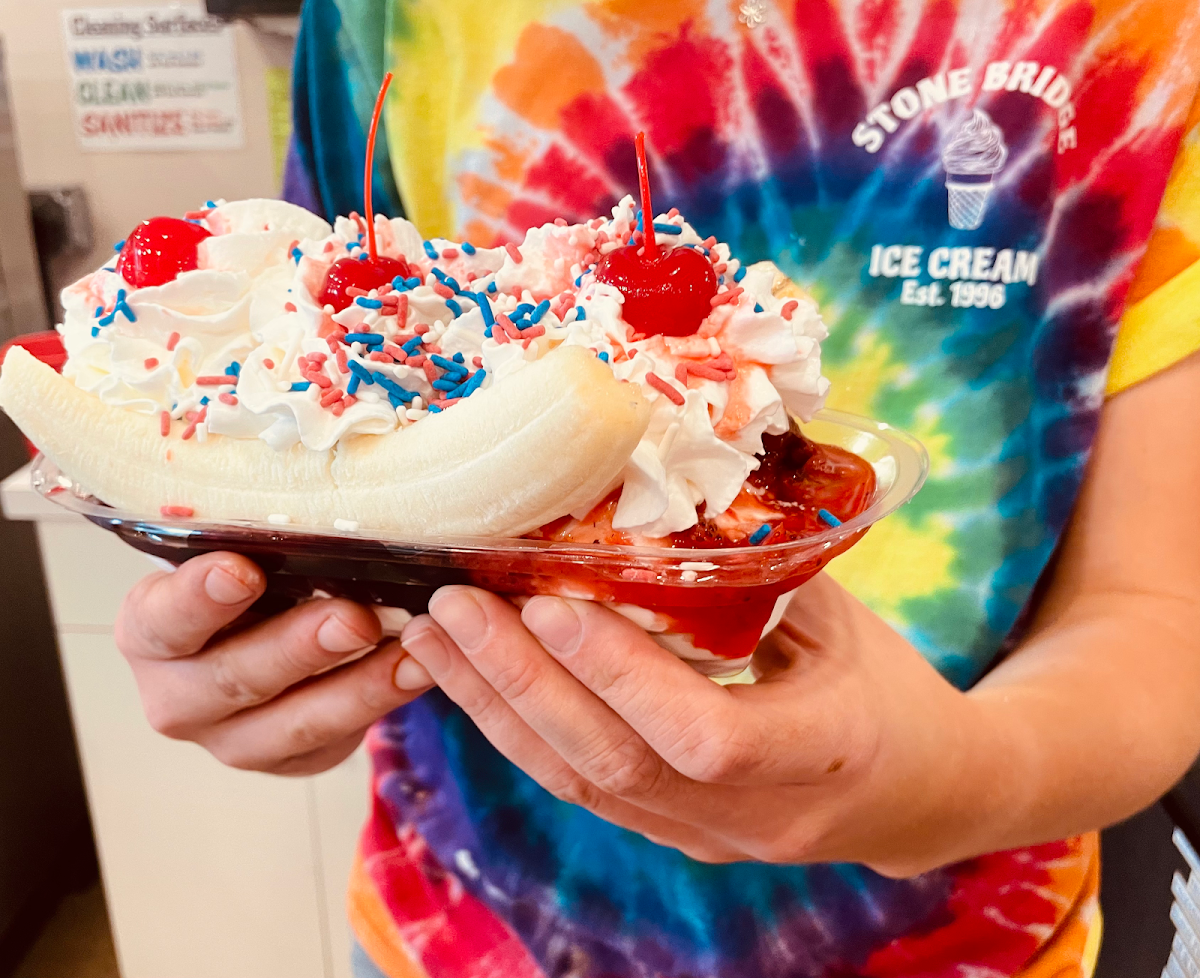 Classic Banana Split