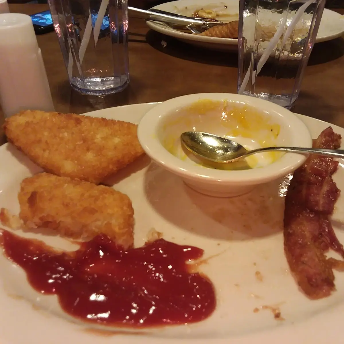 Poached Eggs Bacon and Hash Browns