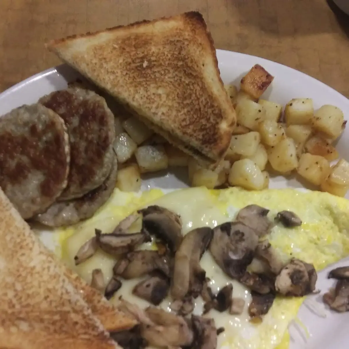 Mushroom Swiss Omelete