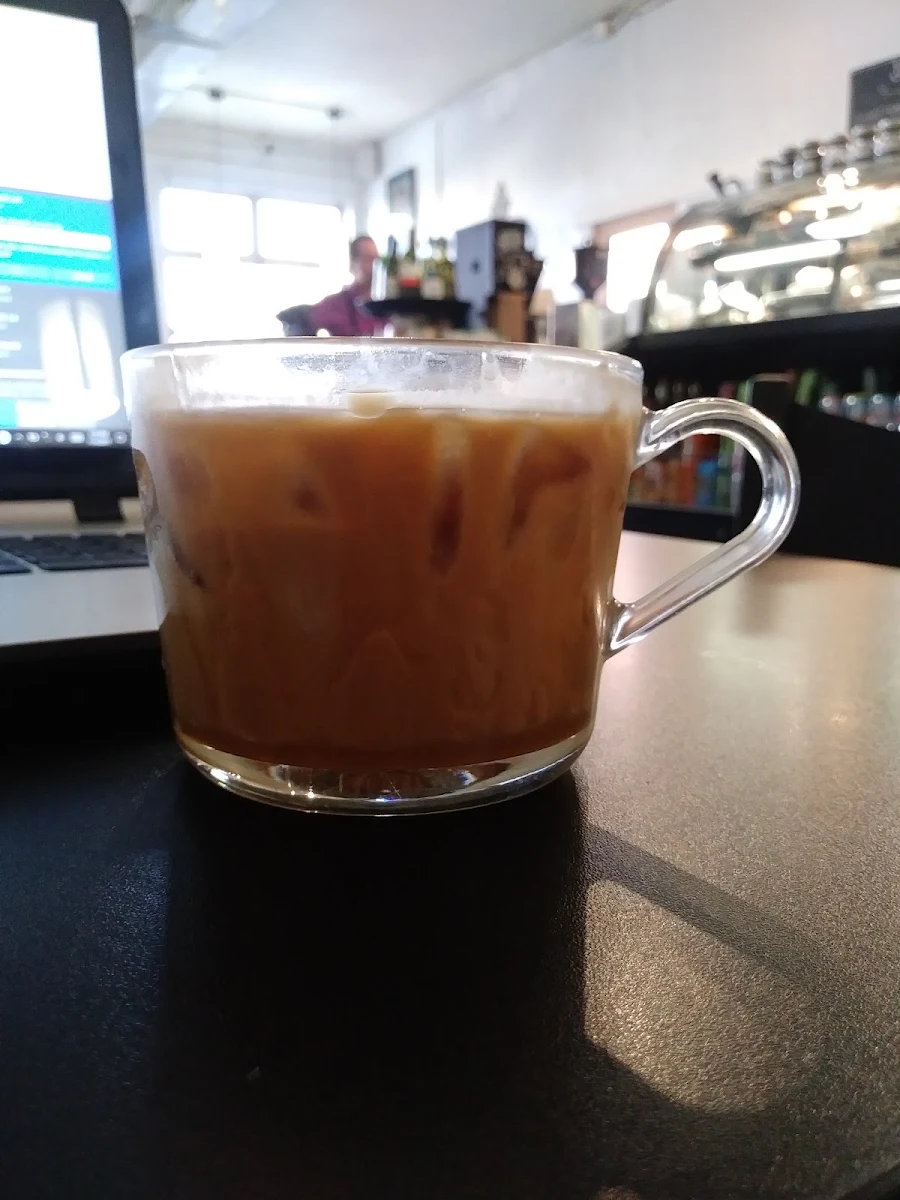 Iced Caramel Macchiato