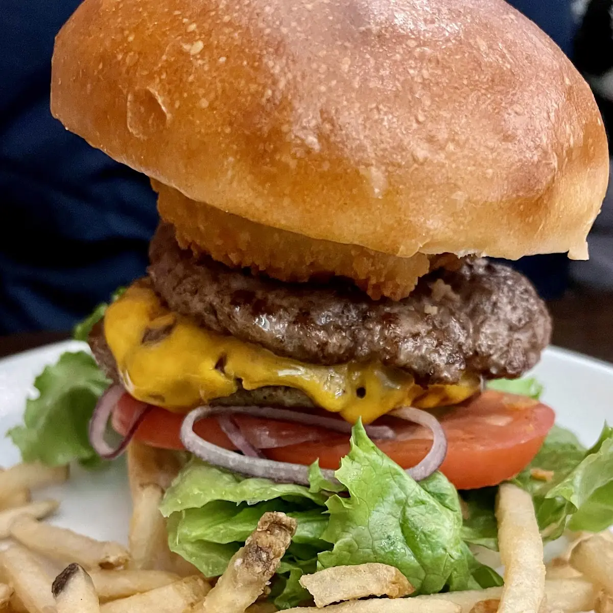 Jameson Burger, Lucky's Restaurant & Bar