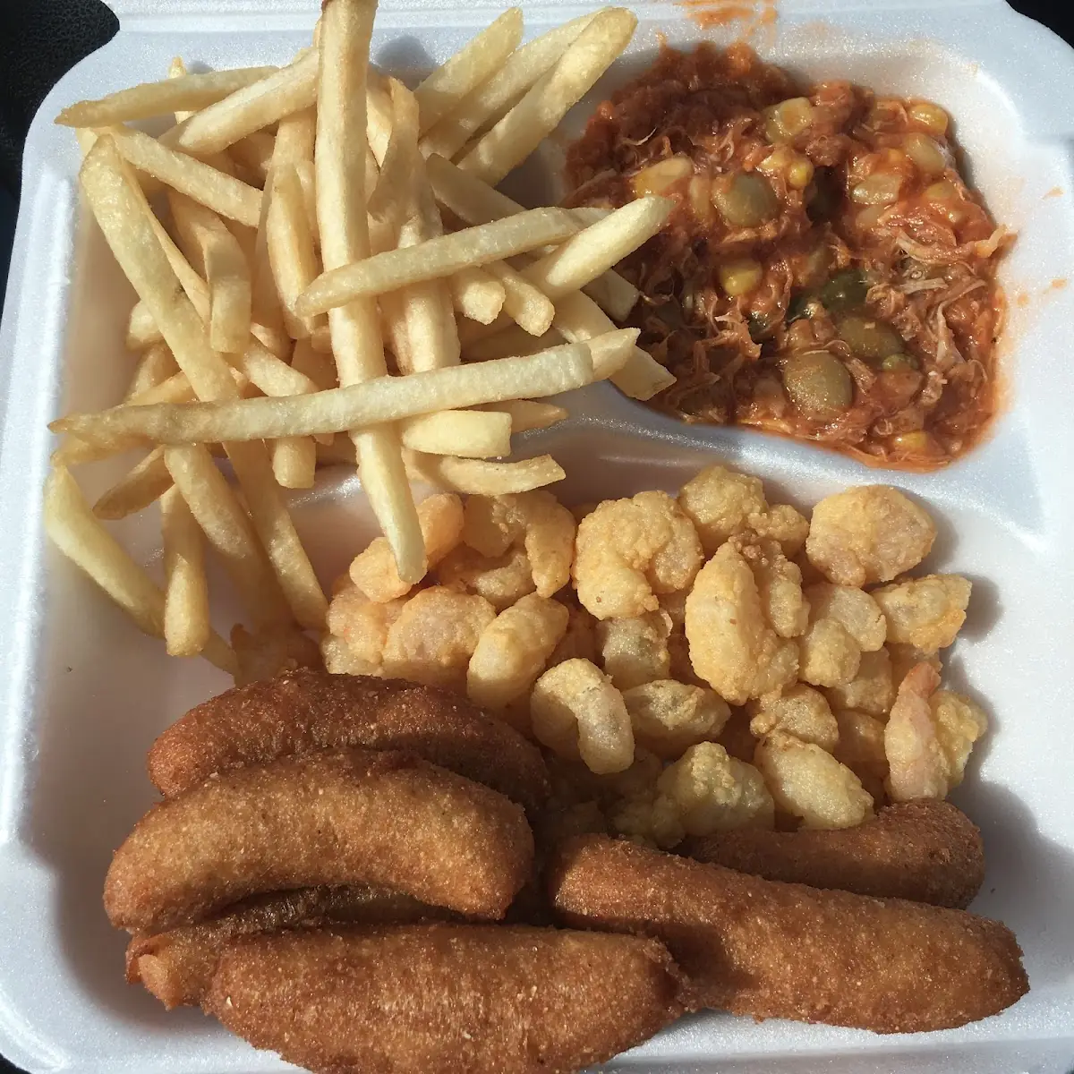 Fried Shrimp Plate with Brunswick Stew