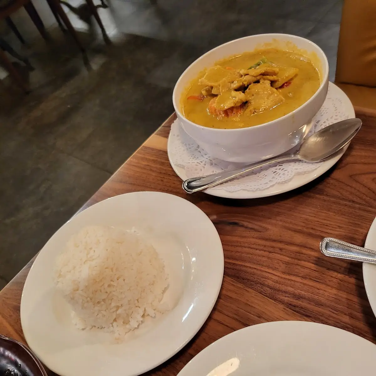 Lanna Hin-Le - Stewed Pork Curry