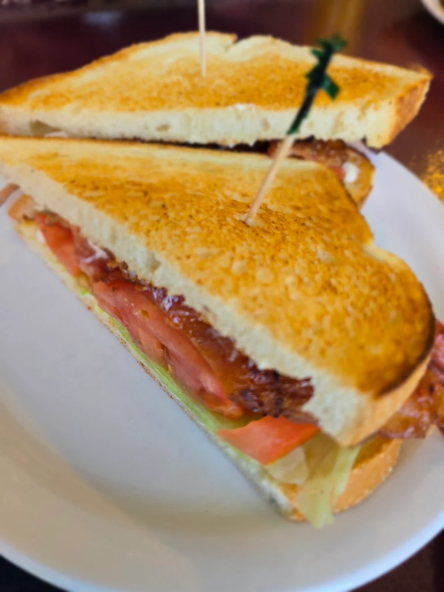 Bread Slices, Finn’s Pub