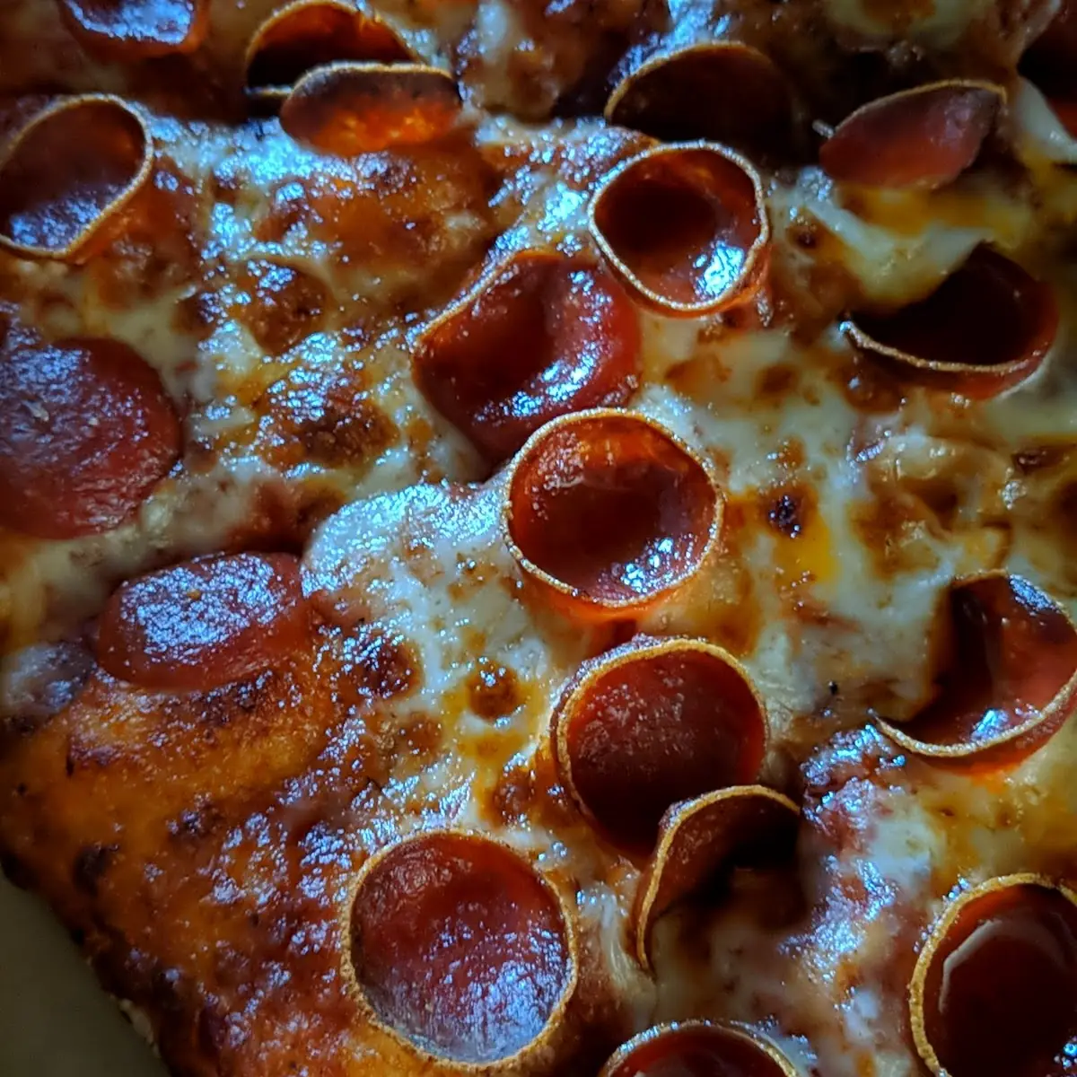 Mini Pepperoni Pizza Large