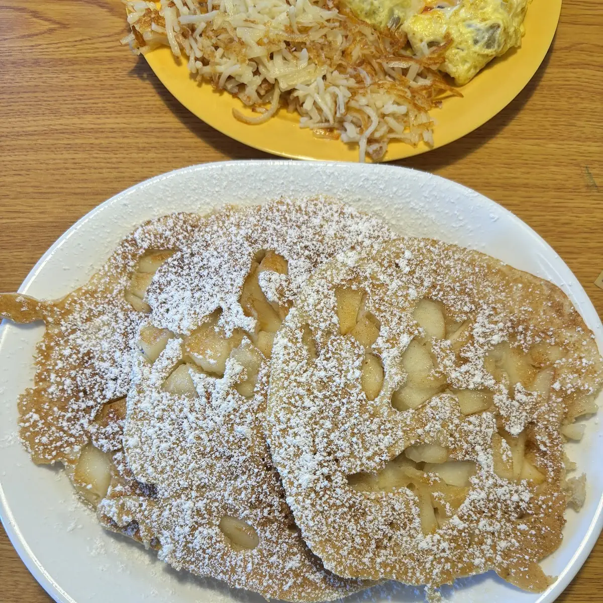 Apple Cinnamon Pancakes