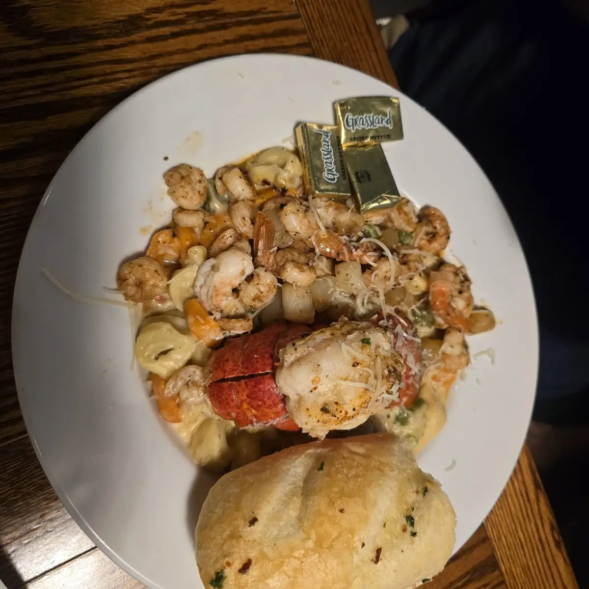 Lobster Tail & Shrimp Scampi