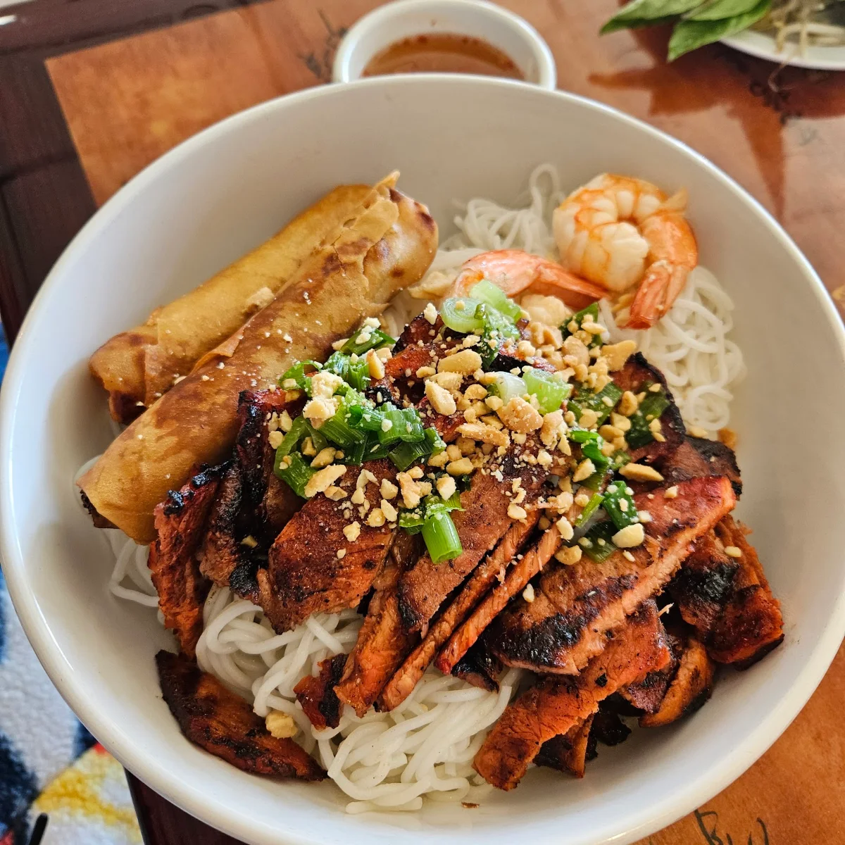 Bún Thịt Nướng