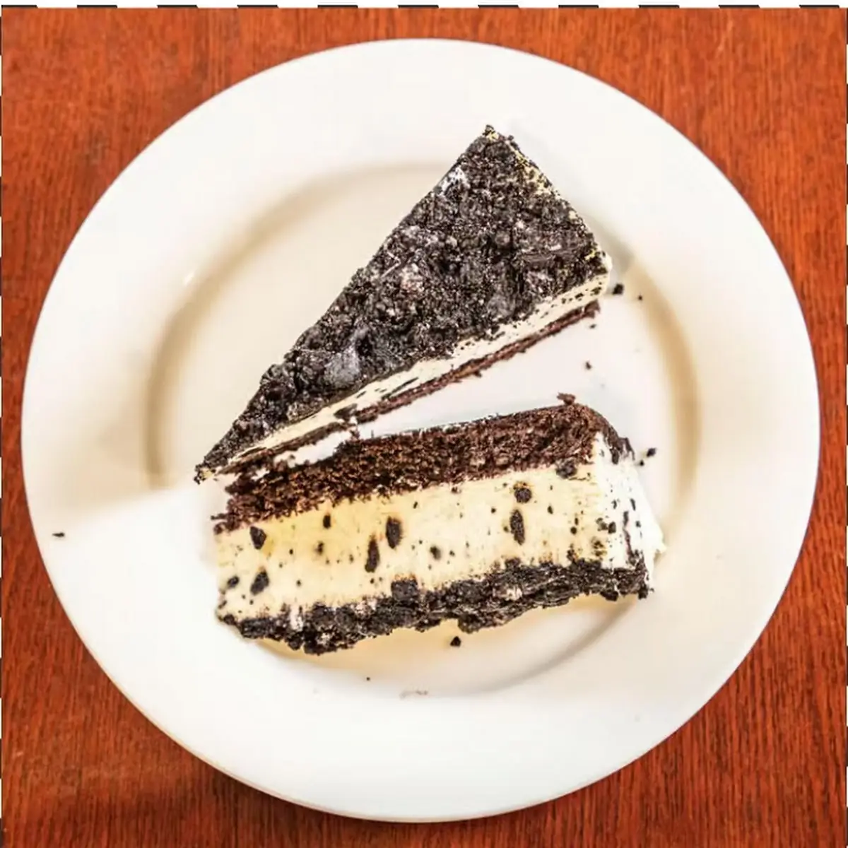 Oreo Mousse Cake