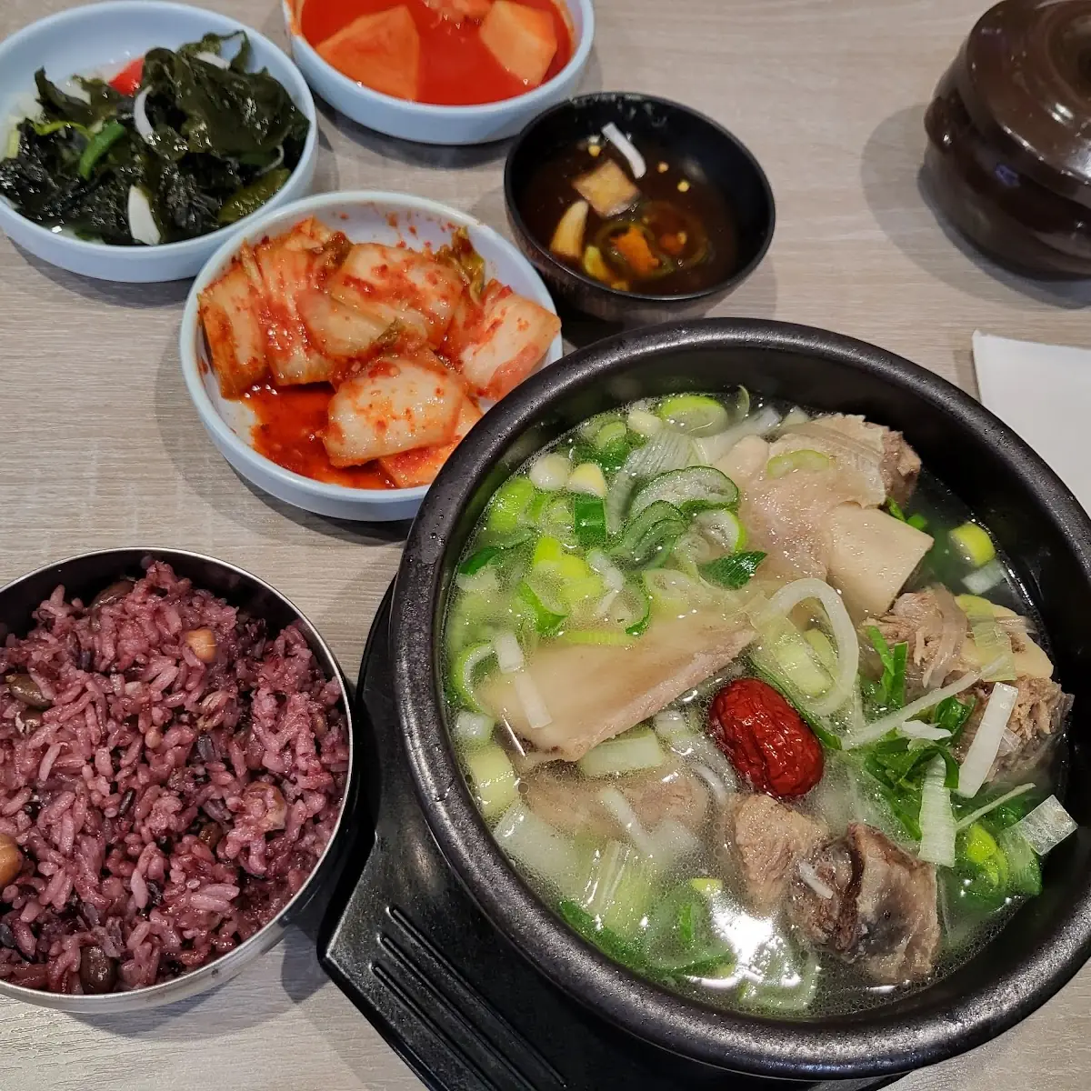 Kalbi Tang Tah-ng