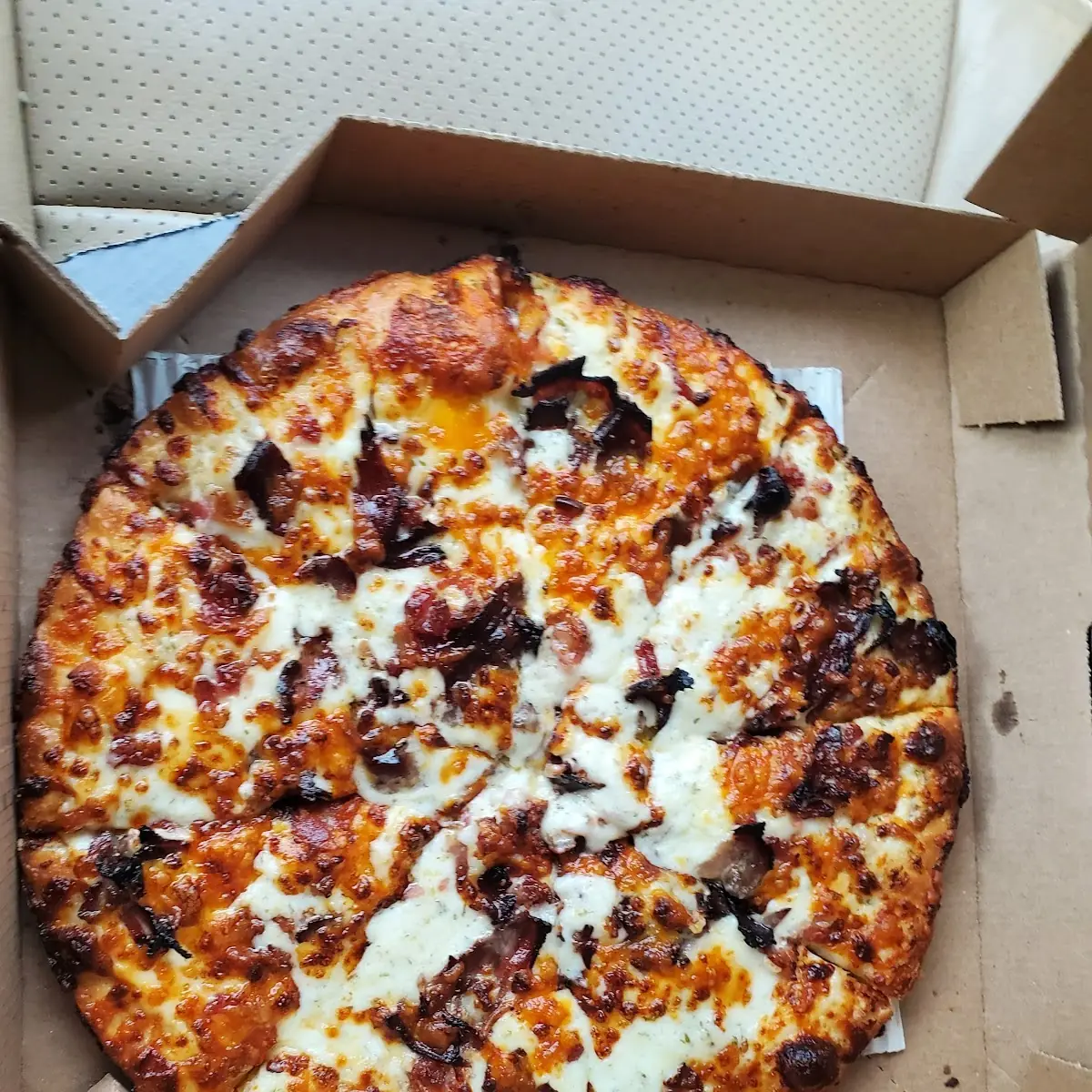 Philly Cheesesteak Pizza