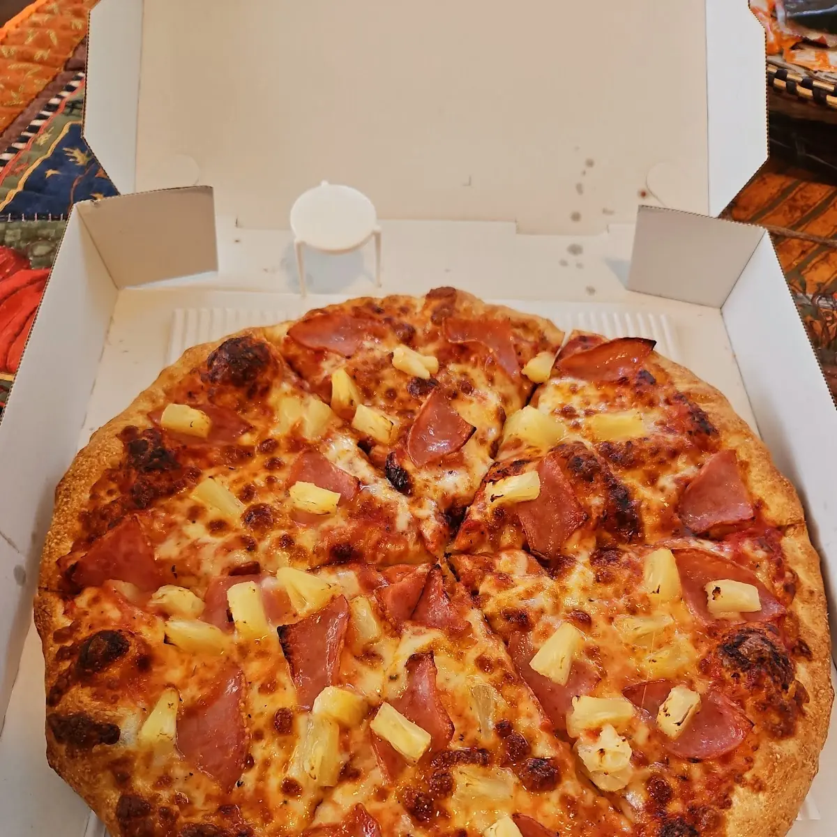 Super Hawaiian Pizza
