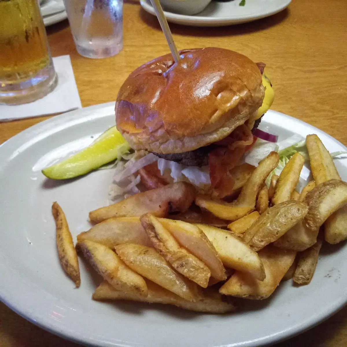 Bacon Cheeseburger with Avocado and Steak Fries