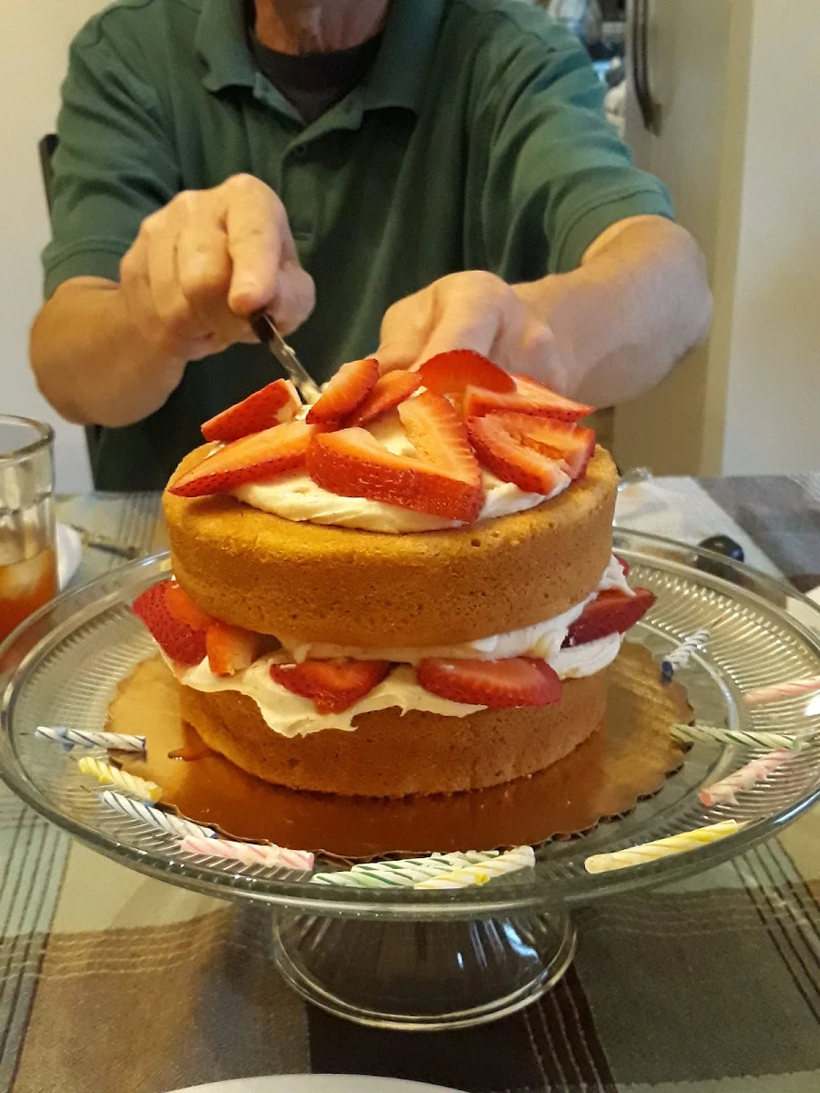 Fresh Strawberries with Vanilla Bean Icing