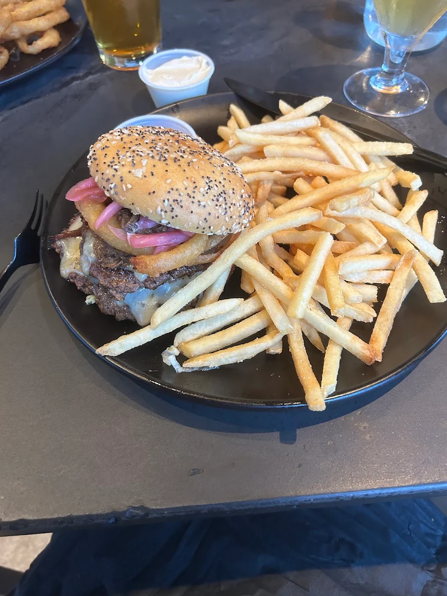 Fox Burger