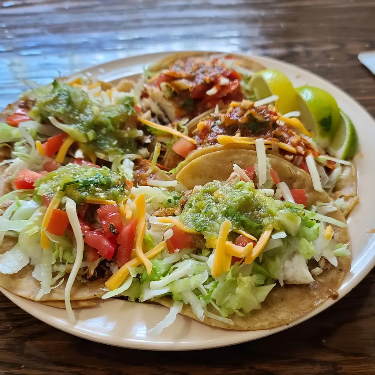 Charolas de Tacos de Pescado Fish Tacos Tray