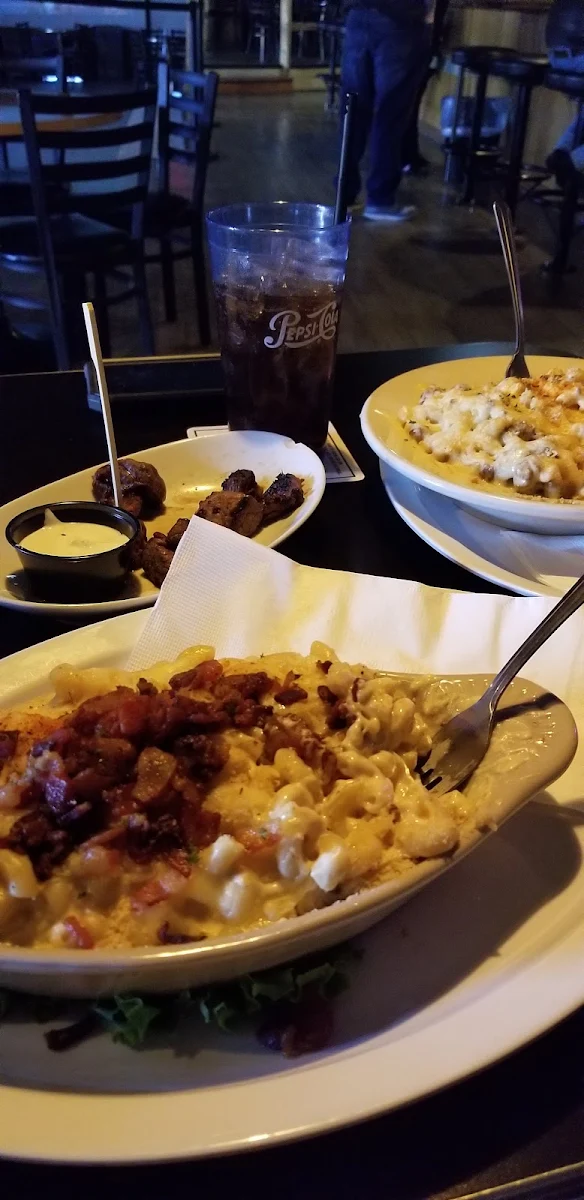 Mac N' Cheese