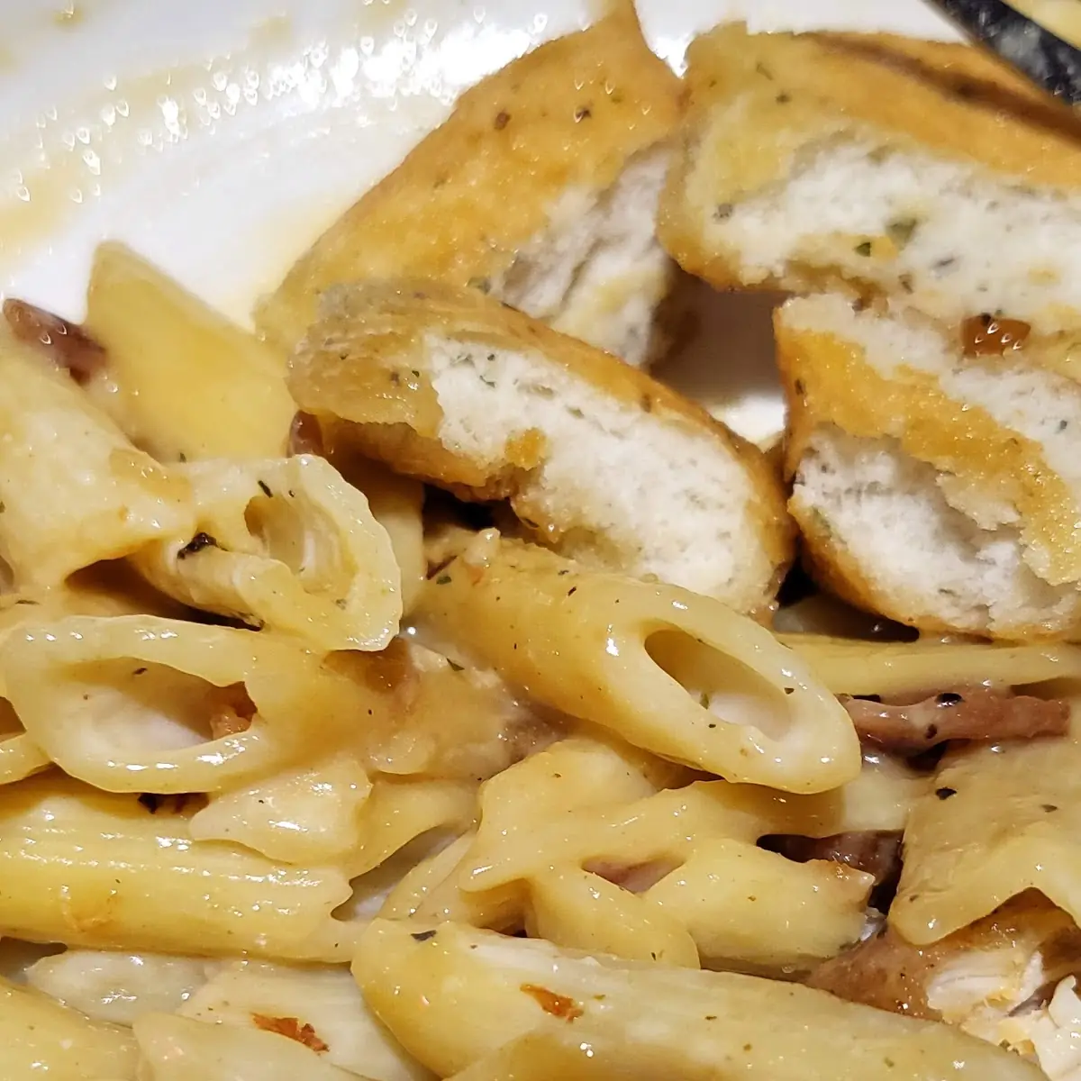 3 Cheese Honey Pepper Chicken Pasta