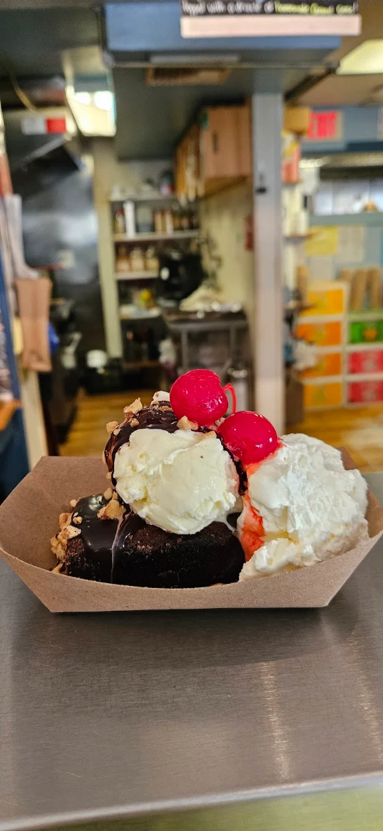 Brownie Sundae