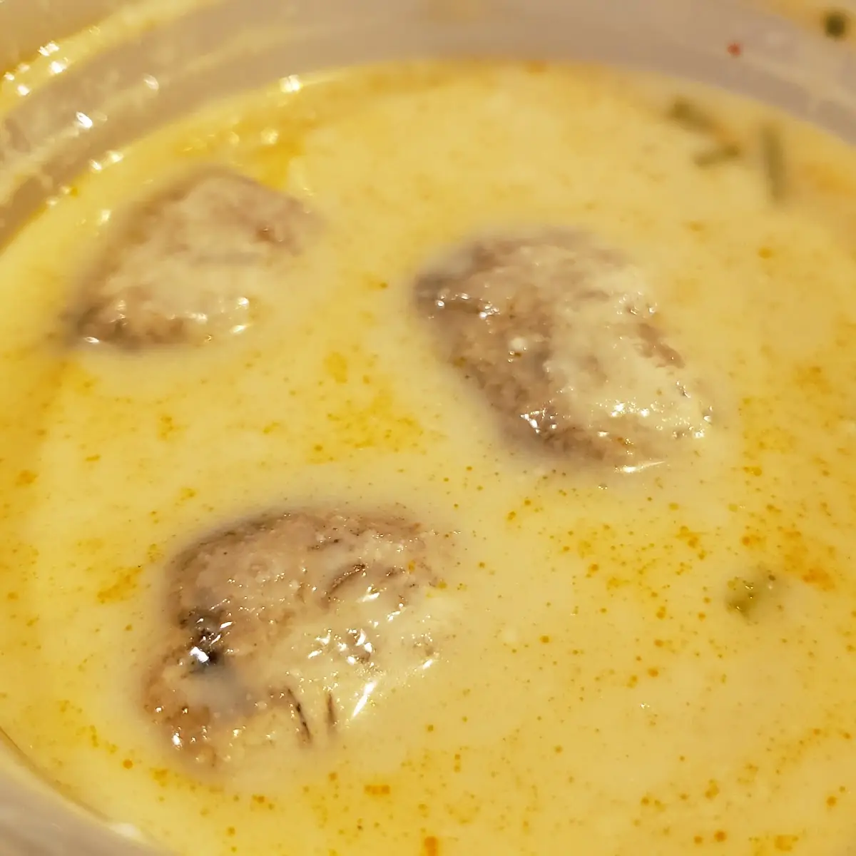 Tom Kha