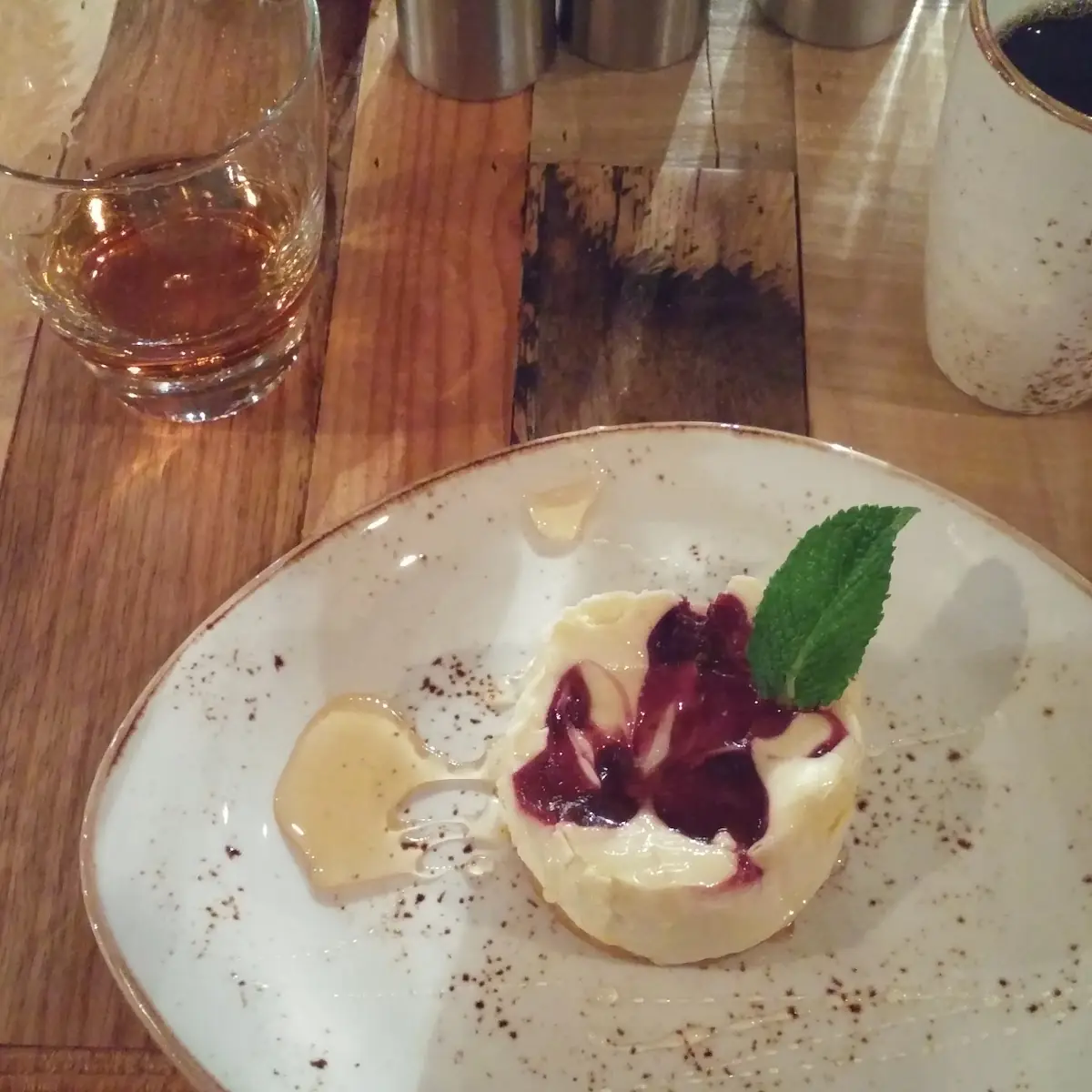Black Cherry Cheese Cake