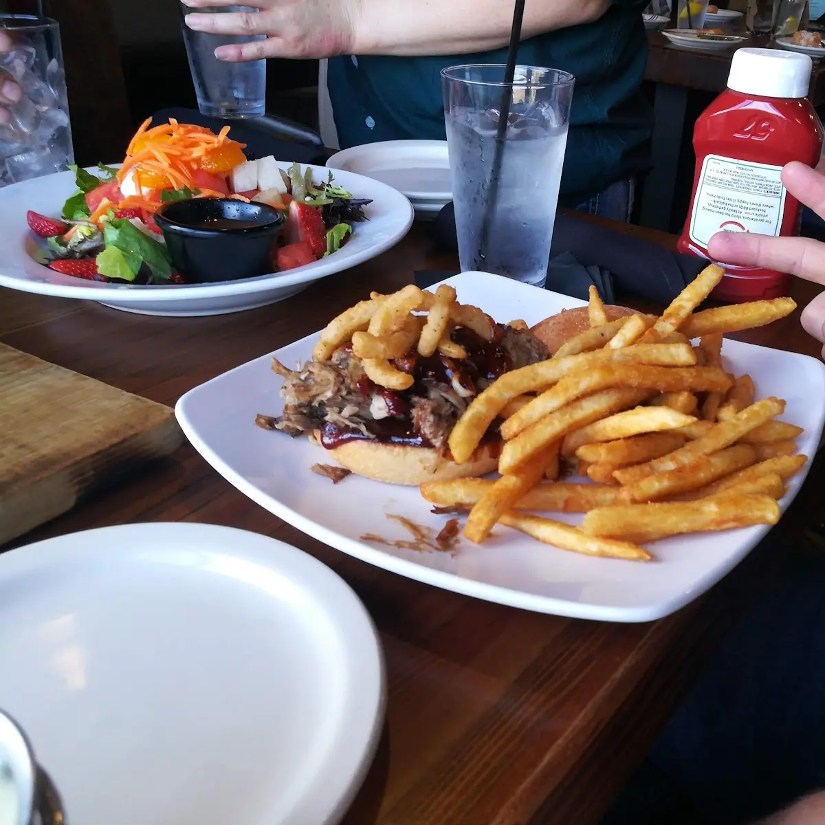 Pulled Pork Sandwich