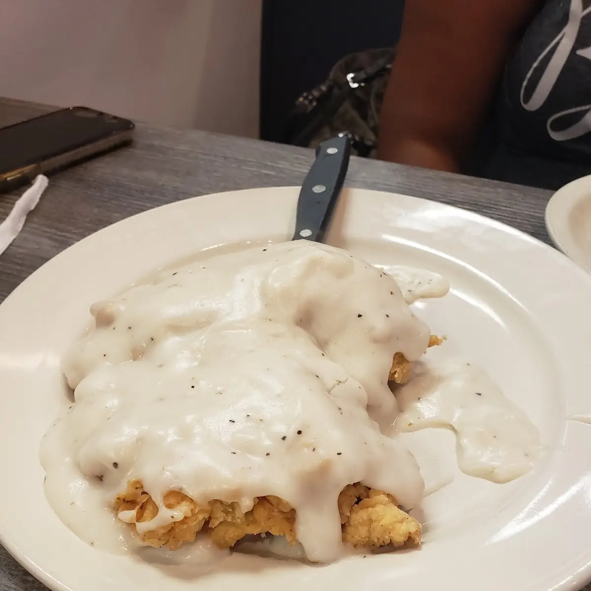 Biscuits & Gravy Omelette
