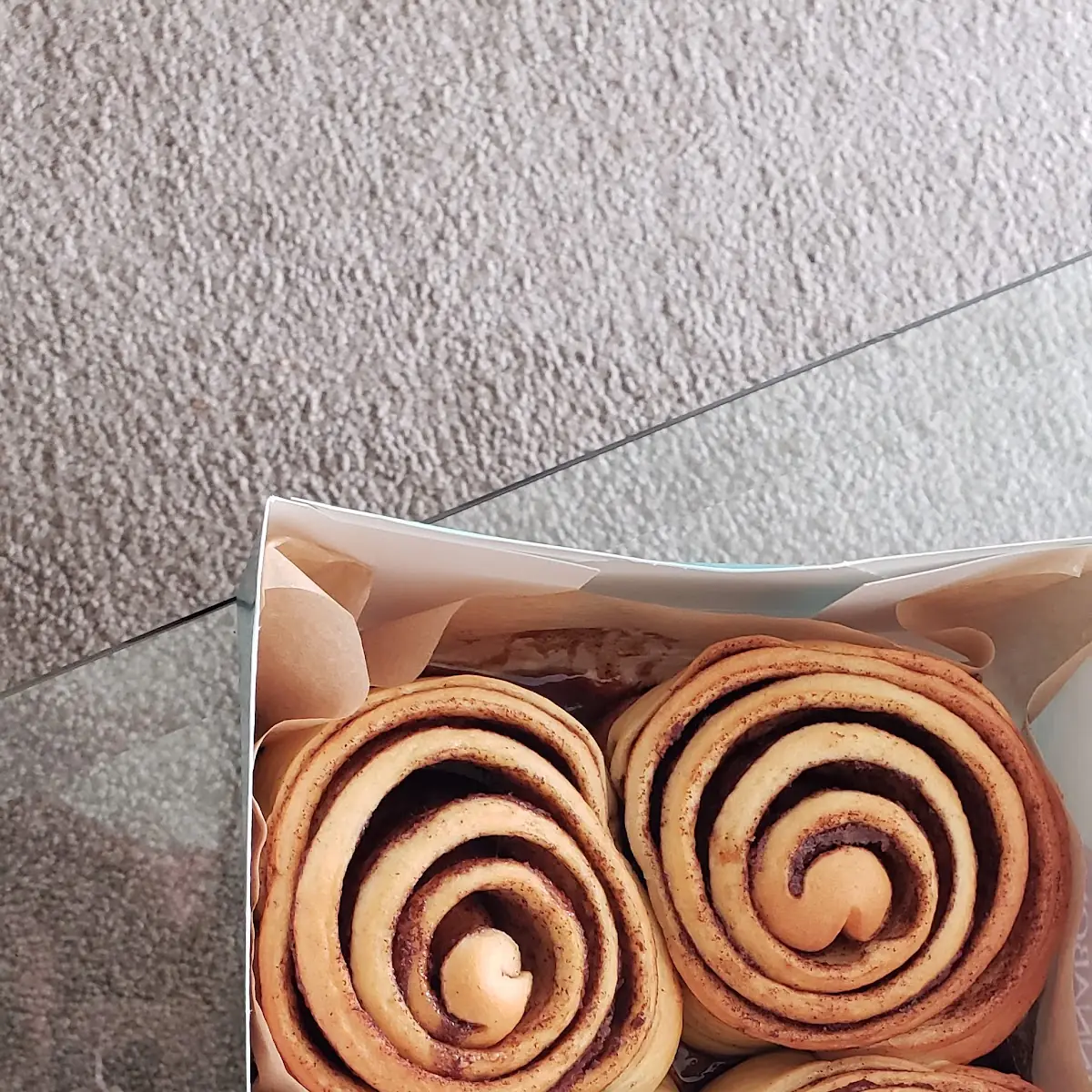 Cinnamon Roll Swirled Soda