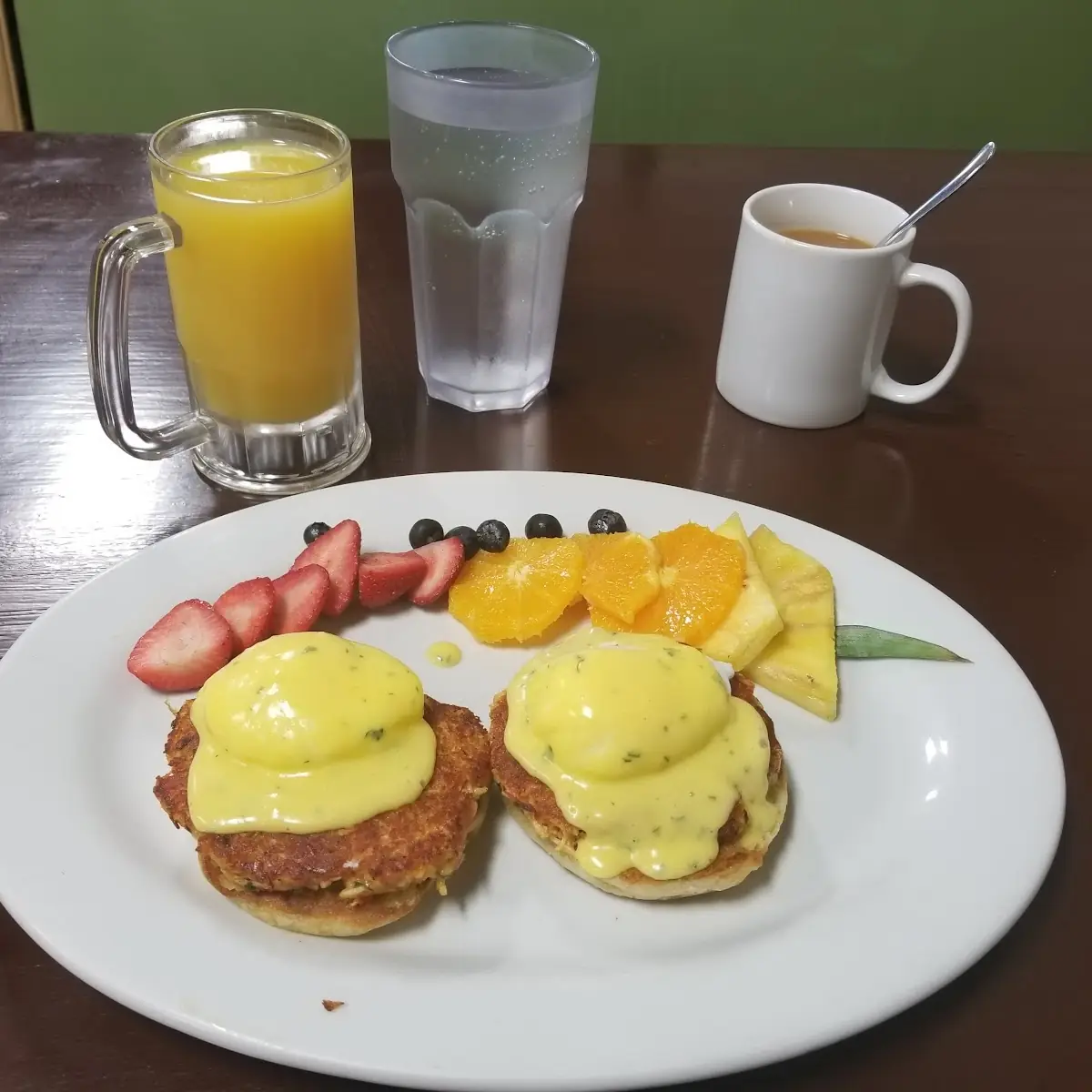Crab Cake Benedict