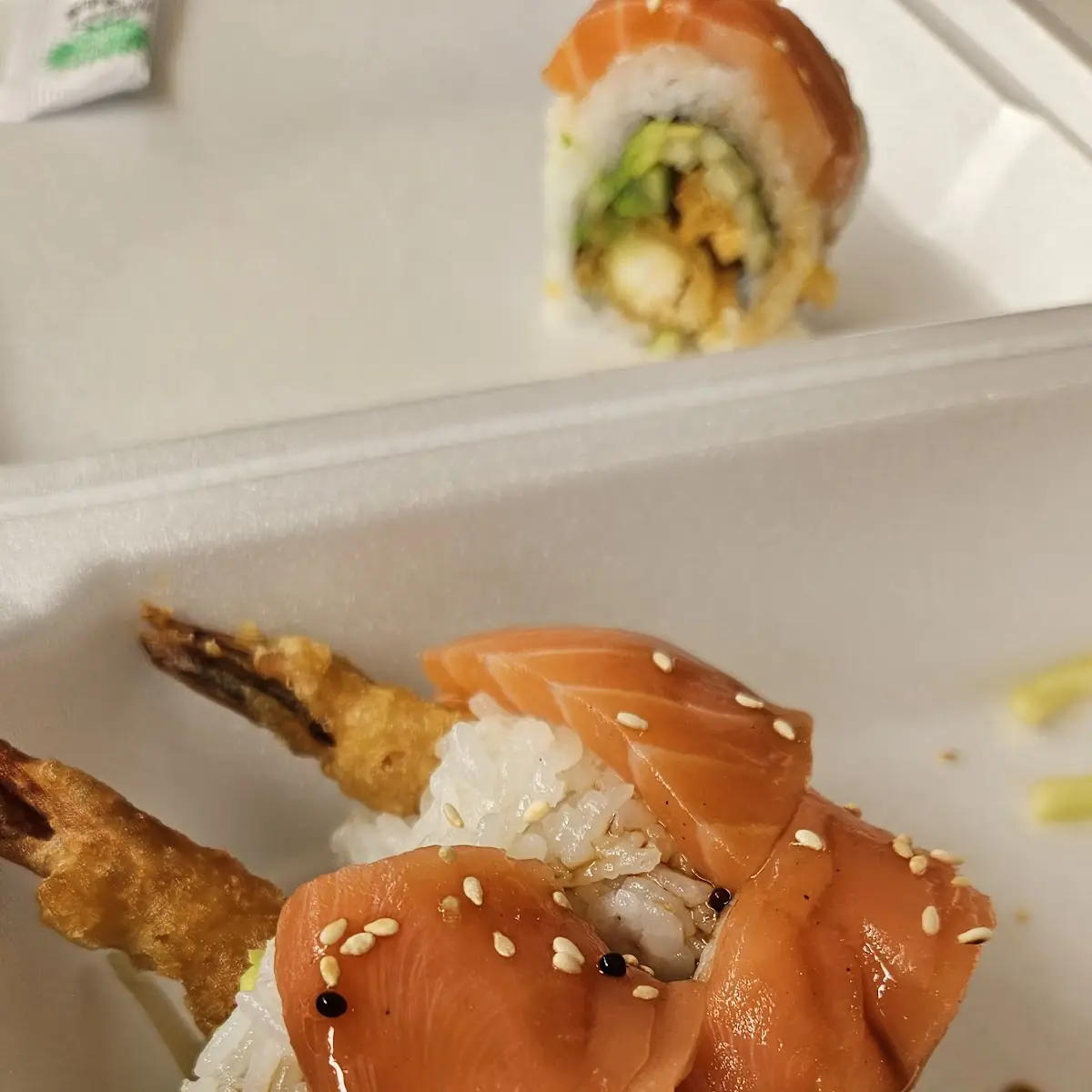 Spicy Mayo & Eel Sauce On
