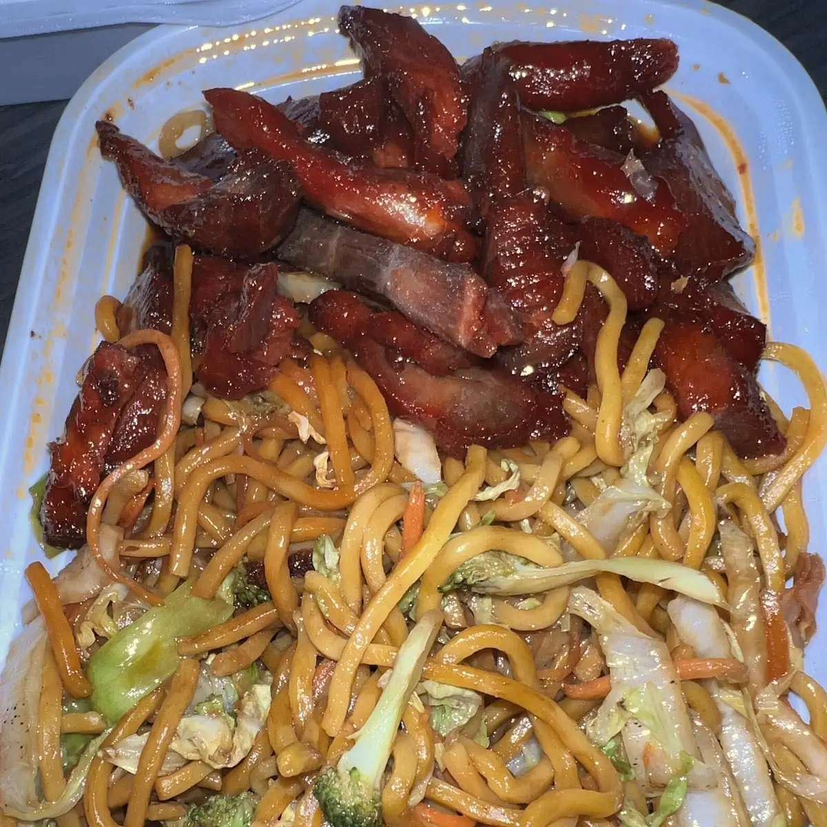 Chicken or Roast Pork Lo Mein