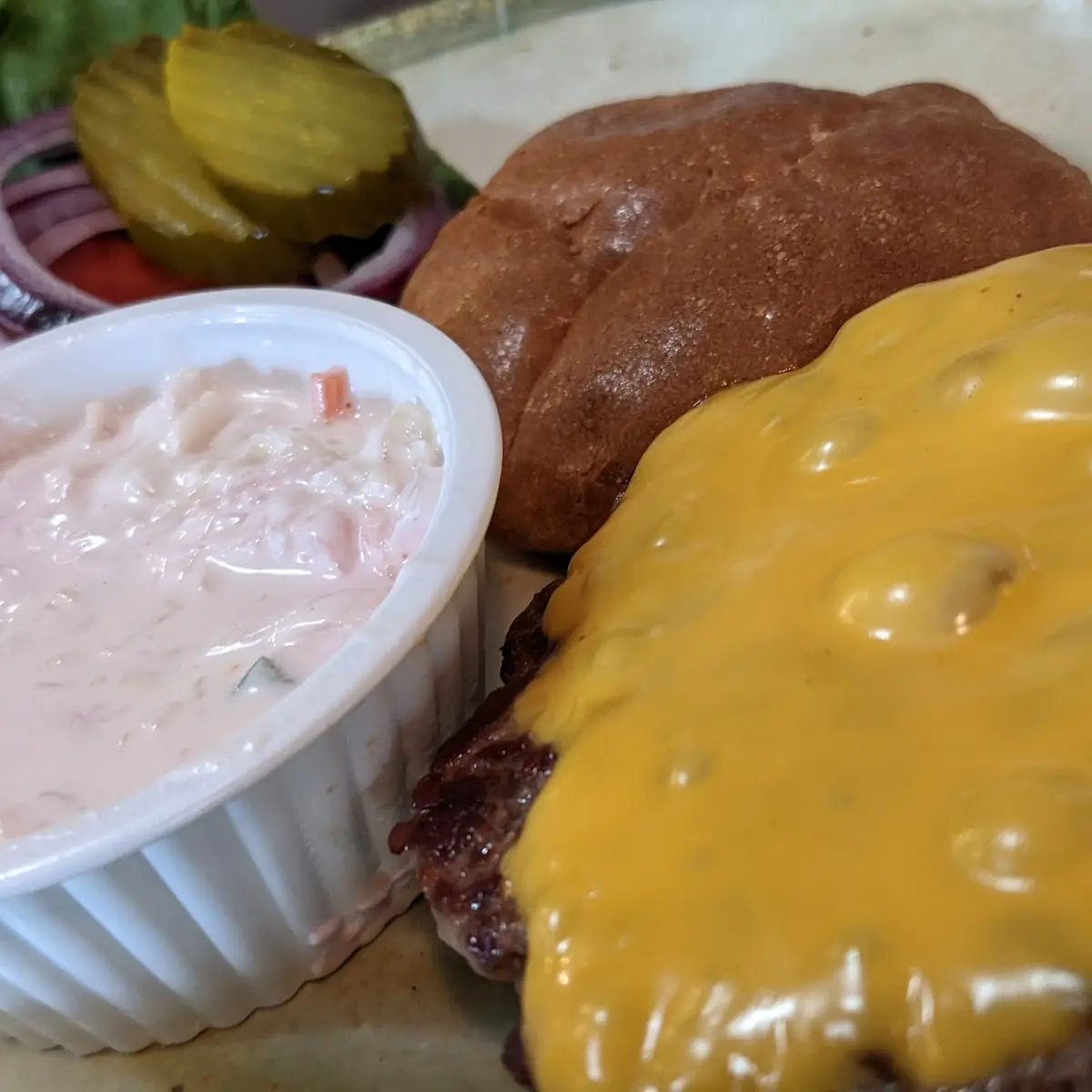 Cheeseburger Deluxe