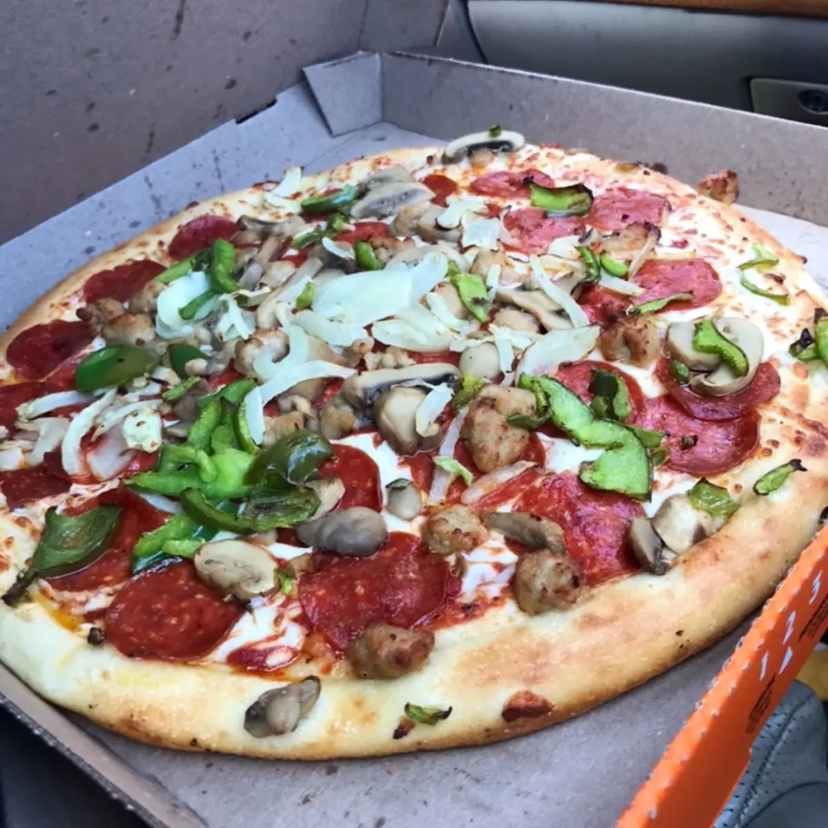 Supreme Pizza Peperoni